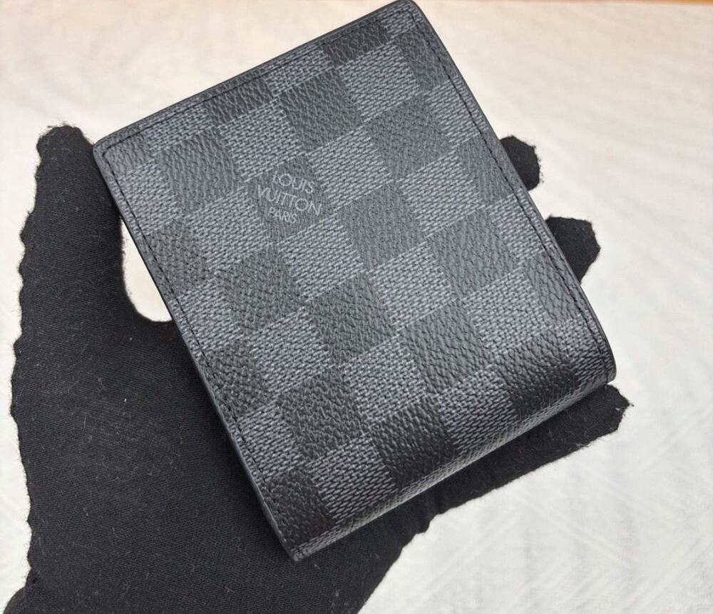 Authentic Louis Vuitton Multiple Wallet Damier Graphite N62663 Black Grey Bifold